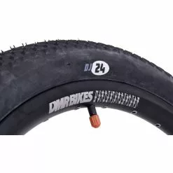 DMR DJ24 Dirt Jump And Street Tyre -Finish Line DMR DJ BLACK TYRE DETAIL 1 4