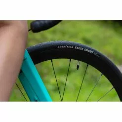 Goodyear Eagle Sport Road Tyre -Finish Line Goodyear Eagle Sport Road Tyre Tyres Black GR 013 25 622 V001 R 4