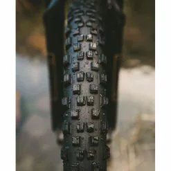 Goodyear Newton MTF Downhill Tubeless Complete Tyre 16 Goodyear Newton MTF Downhill Tubeless Complete Tyre -Finish Line Goodyear Newton Downhill Tubeless Front MTB Tyre Black 2 5 Tyres Black GR 015 64 584 V005 R 4