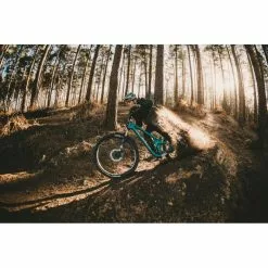 Goodyear Newton Trail Tubeless Front MTB Tyre Black 2.5" 27 -Finish Line Goodyear Newton Trail Tubeless Front MTB Tyre Tyres Black GR 015 64 622 V002 R 8