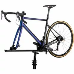 LifeLine Pro Fork Mount Workstand -Finish Line Lifeline Pro Fork Mount Bike Workstand 07