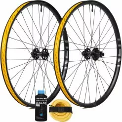Nukeproof Horizon V2 Wheel ARD And Sealant Bundle -Finish Line Nukeproof Horizon V2 Wheel ARD and Sealant Bundle Wheel Sets Black 29 MS NUKHOR2021BF29MS 0
