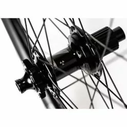 Nukeproof Horizon V2 Wheel ARD And Sealant Bundle -Finish Line Nukeproof Horizon V2 Wheel ARD and Sealant Bundle Wheel Sets Black 29 MS NUKHOR2021BF29MS 2